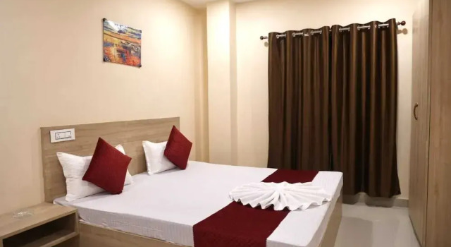 Номер Deluxe Regal Guest House by ROH