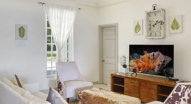 High Trees Blue Sky Luxury, Book Hotel 4-stjernede hoteller i Speightstown, 4*