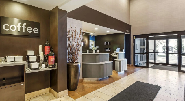 Courtyard by Marriott Provo, Book Hotel Hoteller i Provo med parkering, nær LaVell Edwards Stadium, Parkering