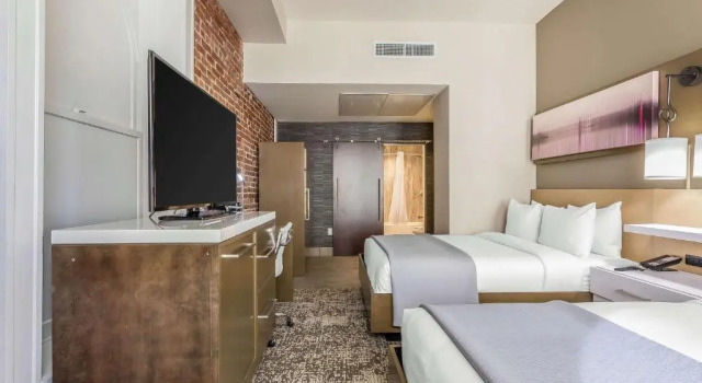 Deluxe firedobbelt værelse voco Hotel Napoleon Memphis by IHG