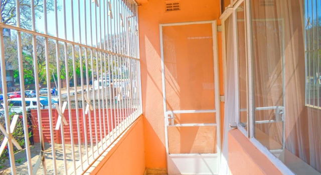 Апартаменты Fantastic Location, 1-bed Apartment in Harare