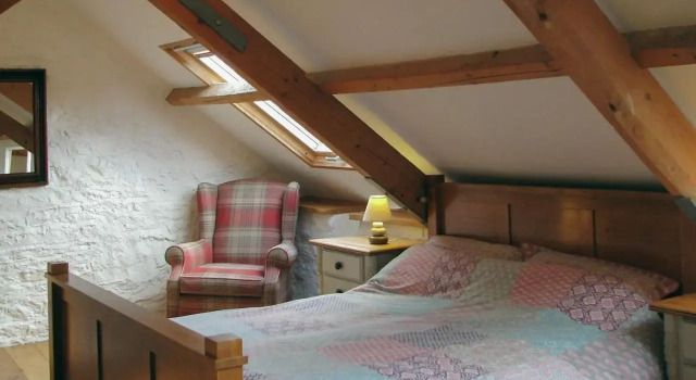 Last Barn, Buchen Sie Hotel Saint Twynnells South Wales
