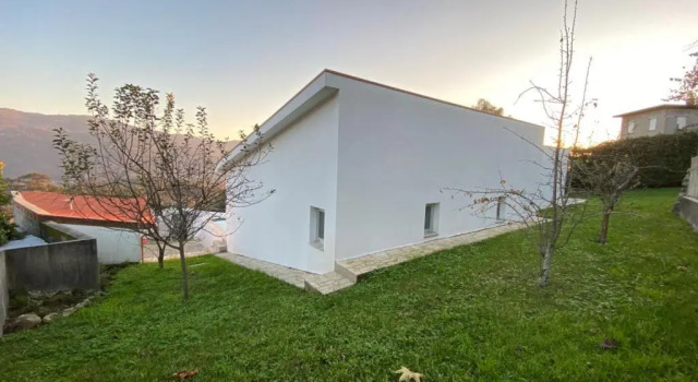 Вилла Gondoriz-House