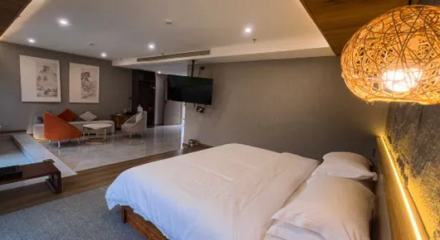 Люкс Comfort Daxin Yuexiang Biancheng Hotel