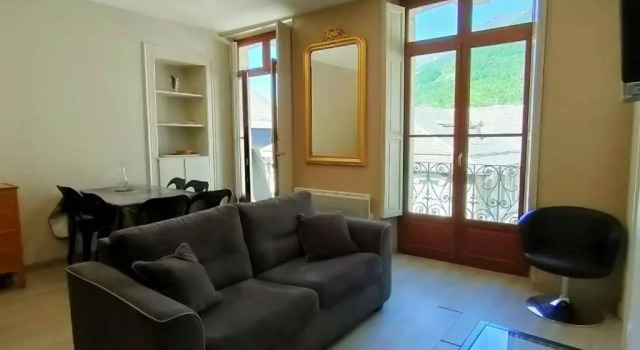 Appartement Cauterets, 3 pièces, 6 personnes - FR-1-234-172