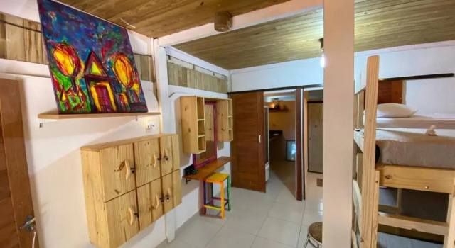 Кровать в общем номере (женский номер) Zicatela Beach Hostel