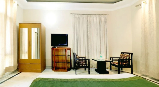 Treebo Star Guest House, Réserver Maison d'hôtes Hôtels SPA à Panchkula, SPA