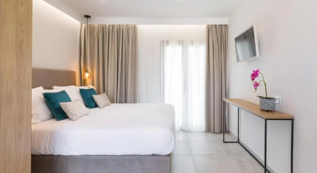 Двухместный номер Deluxe V Luxury Suites
