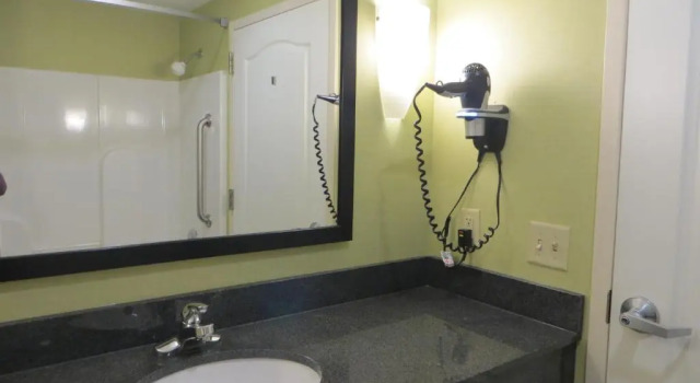 Люкс Comfort Suites Knoxville East