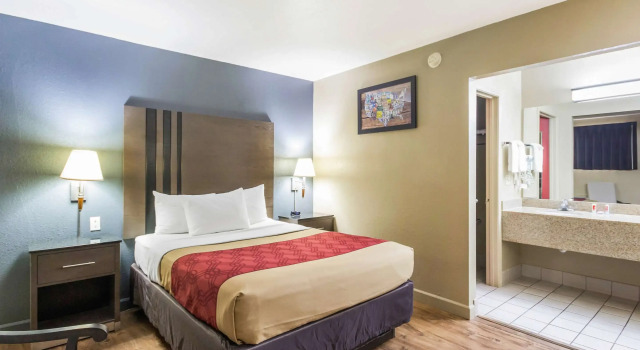 Двухместный номер Standard Econolodge Inn & Suites