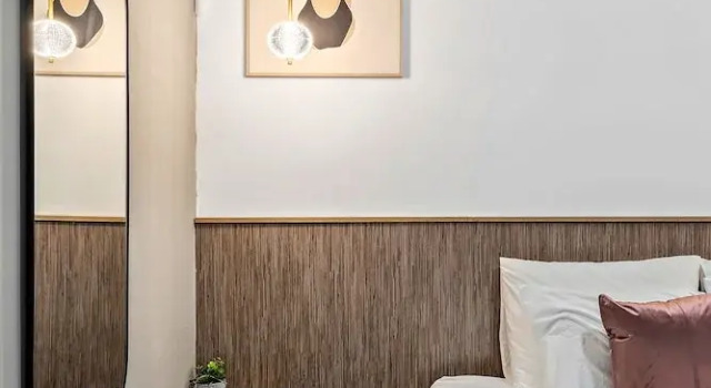 Номер Business Old City Boutique - By La Finca Hotels- חוויית אירוח יוקרתית, חניה בחינם וקרבה לשדרת הקולינריה של העיר