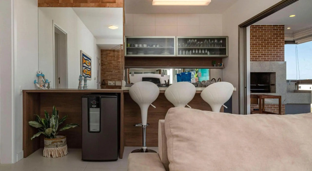 Punta Blu 102-7 - Condomínio Luxuoso com vista para o mar - Piscina- Quadra poliesportiva, Забронировать Отель Бомбиньяс Санта-Катарина