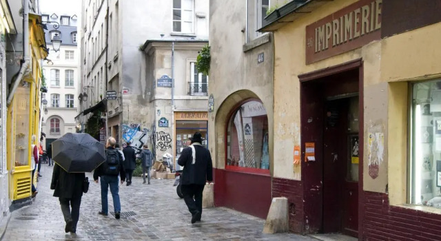 Apart Inn Paris - Rosiers, Забронировать Отель 4-й округ: Отель-де-Виль Париж, рядом с Станция метро Rambuteau