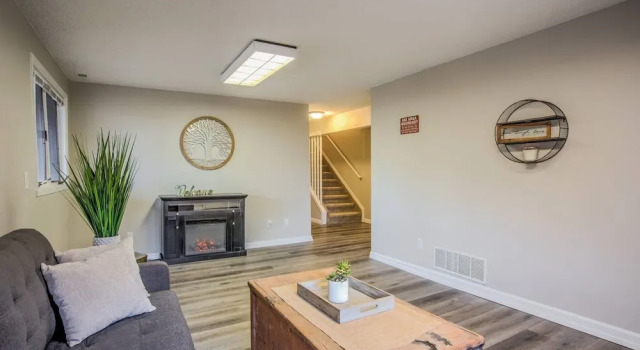 Mountain Viewsclose to Townhot-tubpet-friendly5 BR, Book Lejlighed Lejligheder i Columbia, Lejlighed