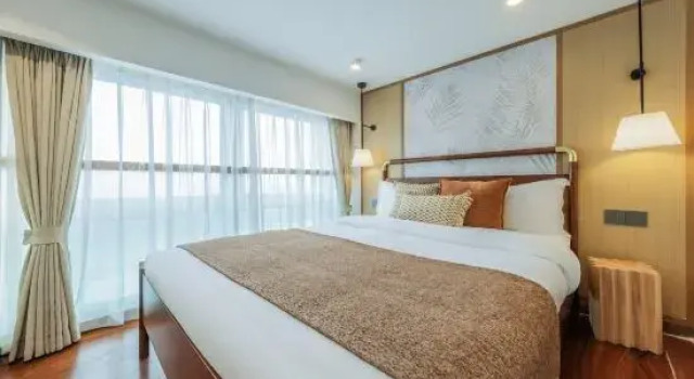 Люкс с 4 комнатами с видом на реку WF Apartment (Guangzhou Yongqing Fang Ruyifang Subway Station Branch)