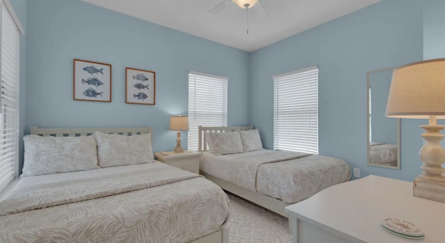 New Heated Saltwater Pool! Beach Nearby. Seagrove Retreat