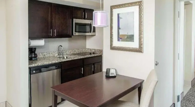 Номер Standard Homewood Suites by Hilton Munster
