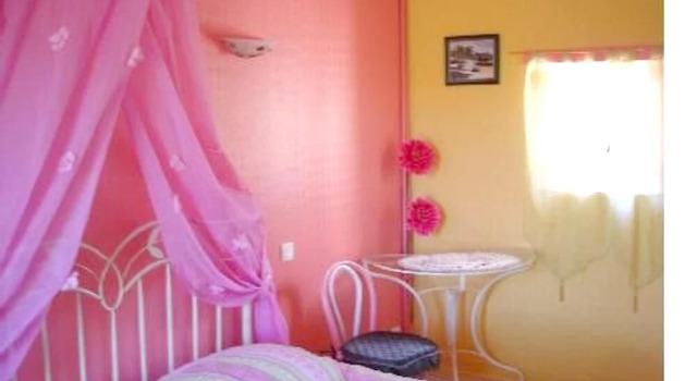 House With 5 Bedrooms in Commes, With Wonderful sea View, Enclosed Garden and Wifi - 6 km From the Beach, Book Hotel Commes D-day Beaches