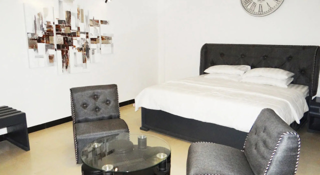 Econo Lodge, Buchen Sie Hotel Hotels in Daressalam mit Frühstück, in der Nähe von Zanzibar Ferry Terminal, Frühstück