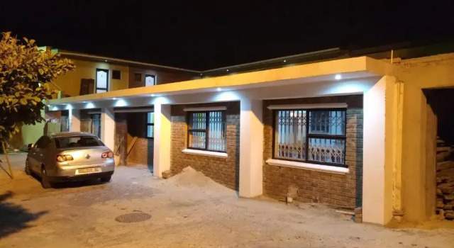 Liziwe's Guest House