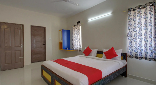 OYO 28428 Ruthira Residency, Забронировать Отель Отели штата Тамилнада 3 звезды, 3*