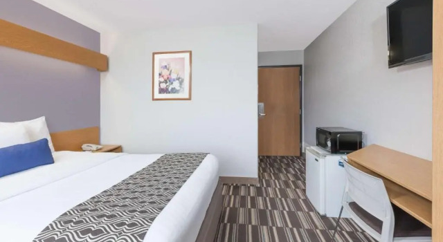 Двухместный номер Standard Microtel Inn & Suites by Wyndham Ardmore