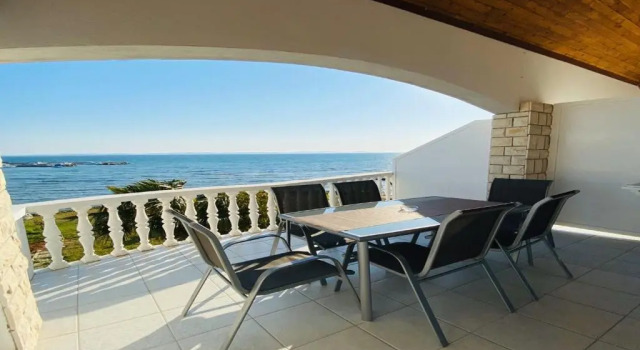 Апартаменты Apartments Batela
