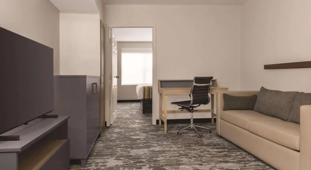 Люкс c 1 комнатой Country Inn & Suites by Radisson, Panama City, FL
