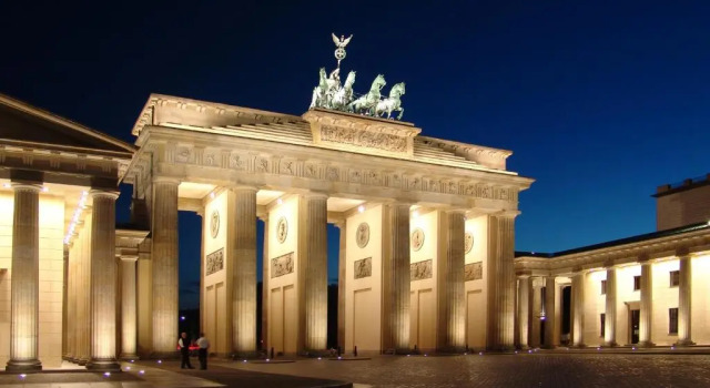 Апартаменты Romantic Style Apartment Berlin Alexanderplatz