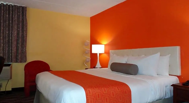 Номер Standard Howard Johnson Inn Suffern