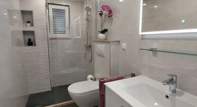 Апартаменты с 3 комнатами с балконом Apartments Stella