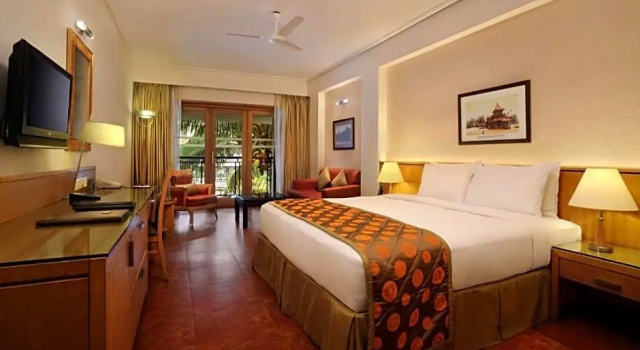 Двухместный номер Standard с видом на бассейн DoubleTree by Hilton Hotel Goa - Arpora - Baga