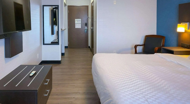 Quality Inn Orleans, Varaa Hotelli Ottawa 