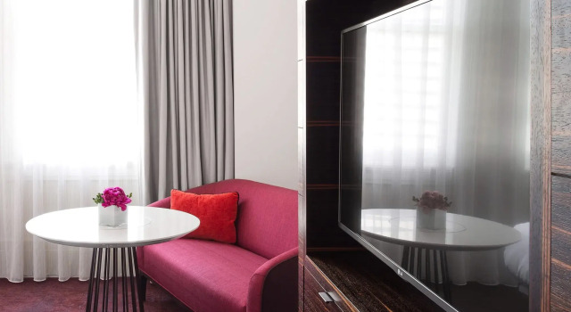 Номер Deluxe 21c Museum Hotel Lexington