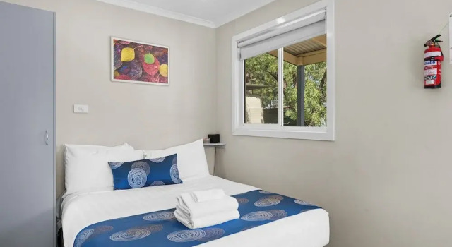 Студия Standard с видом на бассейн Wodonga Holiday Park