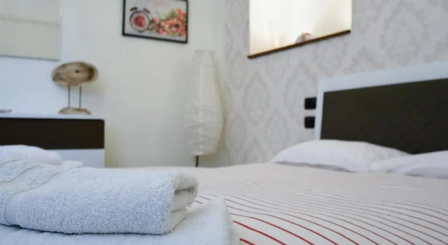 La Casetta di Nonna Pina - Appartamento con cucina in pieno centro, Buchen Sie Ferienwohnung Torre Annunziata Kampanien