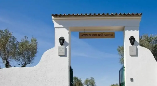 Hotel Quinta dos Bastos, Prenota Hotel Hotel a Alentejo con parcheggio, Parcheggio