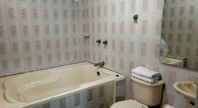 Полулюкс Kromatic Hostel