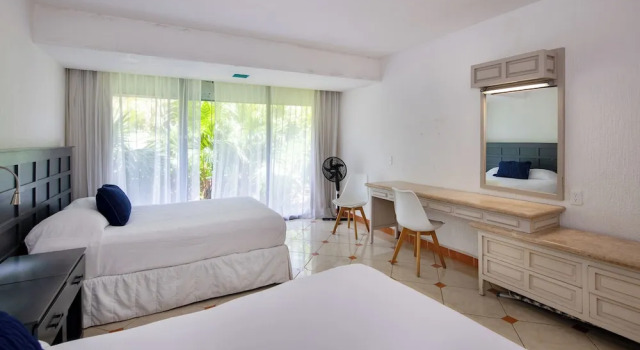 Cancun Jr Suite en resort vista al mar, Prenota Resort Hotel a Quintana Roo con parcheggio, Parcheggio