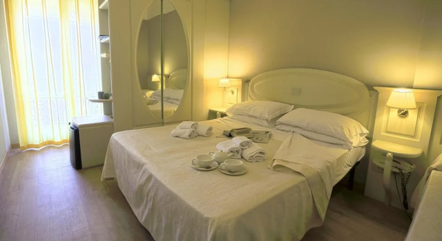 Двухместный номер Standard с балконом Hotel Mocambo