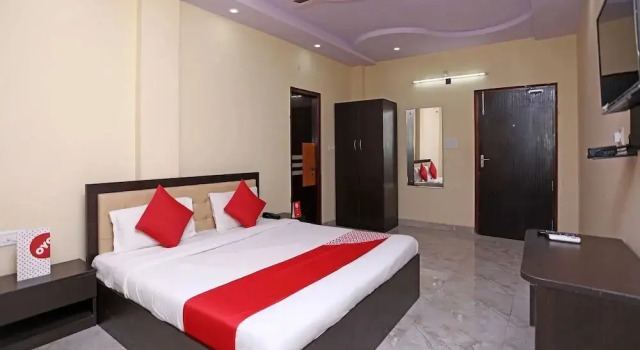 Scindia Resorts And Hotels By OYO Rooms, Забронировать Отель Отели Матхура 3 звезды, 3*