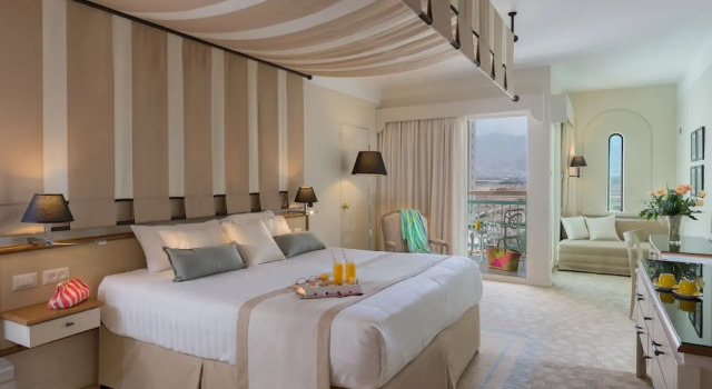 Люкс Executive с балконом Herods Vitalis Spa Hotel Eilat a Premium collection by Fattal Hotels