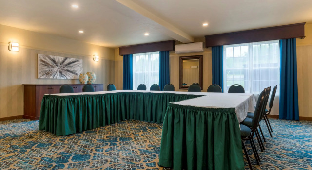 Best Western Plus Grand-Sault Hotel & Suites, Rezerwuj Hotel Grand Falls 
