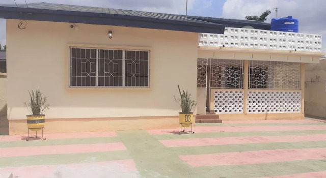 Апартаменты Lovely 3-bedroom Vacation Home in Kumasi