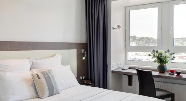 Двухместный номер Superior с видом на гавань Hôtel Le Benhuyc