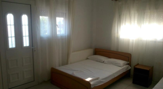 Dimitris Rooms, Book Apartment  