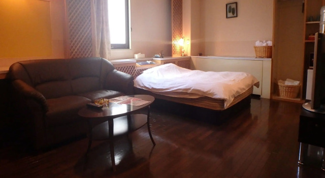 Hotel Sweet Memory, Забронировать Отель Сакаи Осака, рядом с Железнодорожная станция Нисикудзё