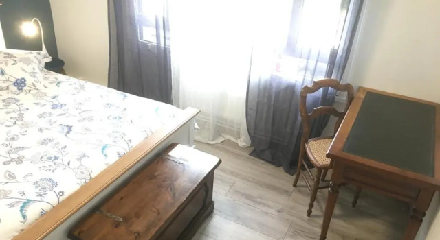 Апартаменты BedinReims cozy apartment parking and wifi free ideal 4 Adultes et 2 Enfants