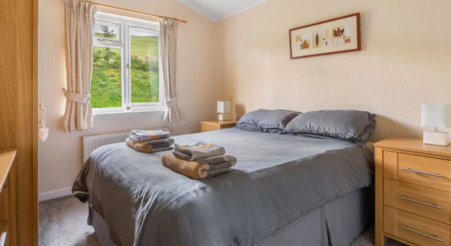 Loch Side Lodge 5, Buchen Sie Hotel Kinross Perthshire
