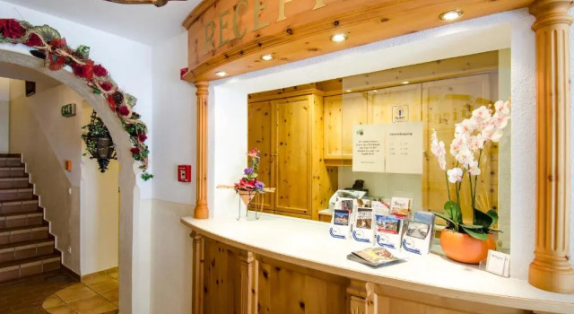 Hotel Garni Siegele, Rezervovat Hotel Hotely v Tyrolsko s parkováním, Parkování